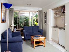Bellevue Bed & Breakfast - Whitsundays Accommodation 0