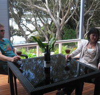 Lakes Edge Robe - Whitsundays Accommodation