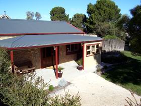 Toora SA Whitsundays Accommodation