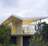 The Glasshouse - Whitsundays Accommodation