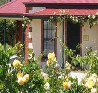Wine And Roses Bed And Breakfast - Whitsundays Accommodation