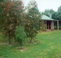 Murray's Country Cottages - Whitsundays Accommodation