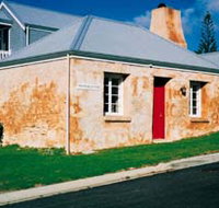 The Criterion Cottage - Whitsundays Accommodation