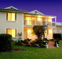 Emaroo Port Hughes - Whitsundays Accommodation