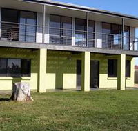 Sea Lime Beach House - Whitsundays Accommodation