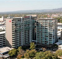 Crowne Plaza Adelaide - Whitsundays Accommodation
