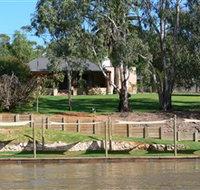 Roonka Riverfront Cottages - Whitsundays Accommodation