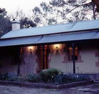 Walnut Cottage - Whitsundays Accommodation