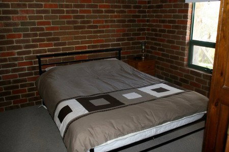 Roonka Riverfront Cottages - Whitsundays Accommodation 3