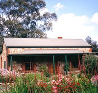 Amanda's Cottage 1899 - Whitsundays Accommodation