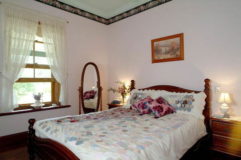 Amanda's Cottage 1899 - Whitsundays Accommodation 2