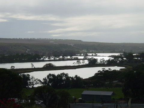 Riverview Rise Retreats - Whitsundays Accommodation 2