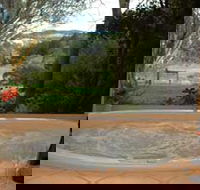 Adelaide Hills Country Cottages - The Nest - Whitsundays Accommodation