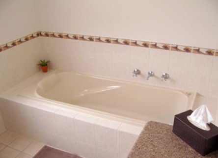 Ibis Apartments - Whitsundays Accommodation 0