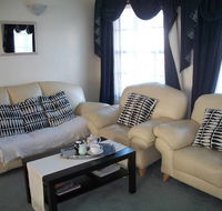 Beachside Apartment - Hove - Whitsundays Accommodation
