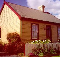 Devonport Historic Cottages - Whitsundays Accommodation