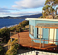 Larus Waterfront Cottage - Whitsundays Accommodation