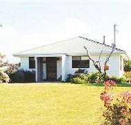 Lisas Cottage - Whitsundays Accommodation