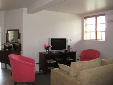 Amble Inn Cottage - Whitsundays Accommodation 2