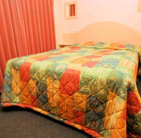 Glasgow Lodge - Whitsundays Accommodation 3