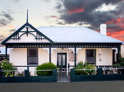 Touchwood Cottages - Whitsundays Accommodation 1