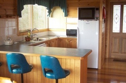 Coles Bay House - Whitsundays Accommodation 1