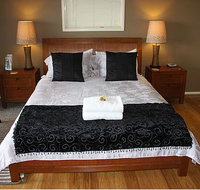 At Sunrise Cottages - Whitsundays Accommodation