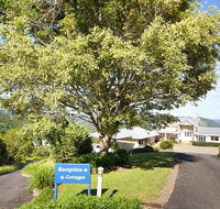 Blue Summit Cottages - Whitsundays Accommodation