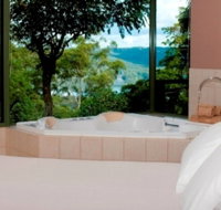 Montville Grove - Whitsundays Accommodation