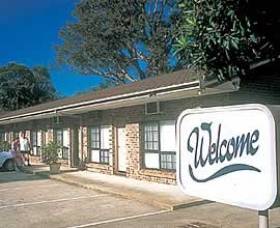 Marriott Park Motel - Whitsundays Accommodation 0