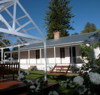 The Cottage - Berry - Whitsundays Accommodation
