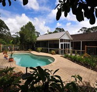 Magnolia House - Whitsundays Accommodation