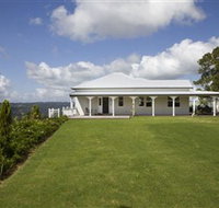 Montville Lake Terrace - Whitsundays Accommodation
