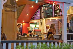 Halse Lodge Backpackers Hostel YHA - Whitsundays Accommodation 3