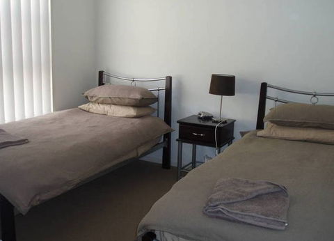 Braddon Element Apartment - Whitsundays Accommodation 2