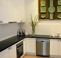 Clyvemore Apartment - Whitsundays Accommodation