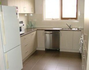 Bowden Cottage - Whitsundays Accommodation 2