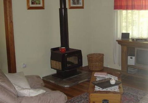 Calurla Chalets And Cottages - Whitsundays Accommodation 2