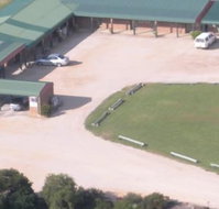 Clydesdale Motel and Steakbarn - Whitsundays Accommodation