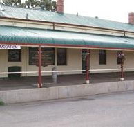 Old Vic Bed and Breakfast - Whitsundays Accommodation