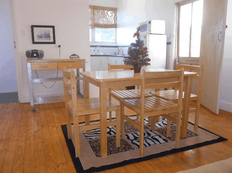 Aussie Bacon and Eggs Cottages - Whitsundays Accommodation