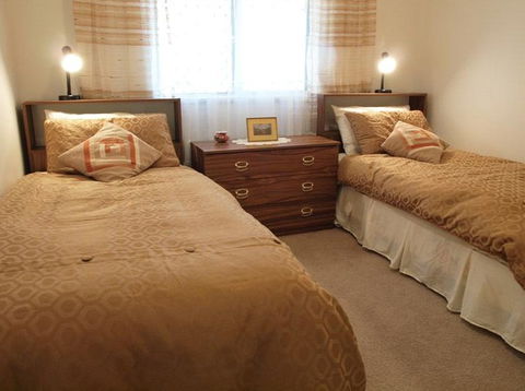 Capon Cottage - Whitsundays Accommodation 3