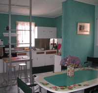 Lavender and Lace Cottage - Whitsundays Accommodation