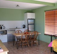 Fossickers Cottages - Whitsundays Accommodation