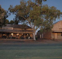 Tooles Family Hotel - Whitsundays Accommodation