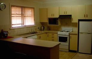 Townhouse Four - Whitsundays Accommodation 2
