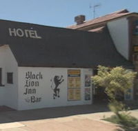 Black Lion Inn Hotel - Whitsundays Accommodation