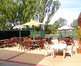 Royal Hotel Motel - Wentworth - Whitsundays Accommodation 0