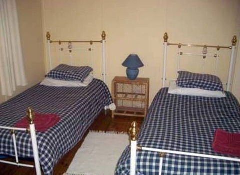 Honeysuckle Cottage Jingellic - Whitsundays Accommodation 2