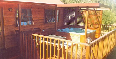 Melaleuca Retreat - Whitsundays Accommodation 1